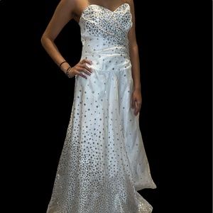 Josh & Jazz Formal Dress